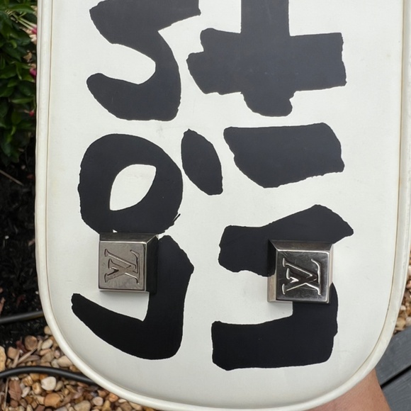 Louis Vuitton Graffiti Alma - Picture 12 of 14